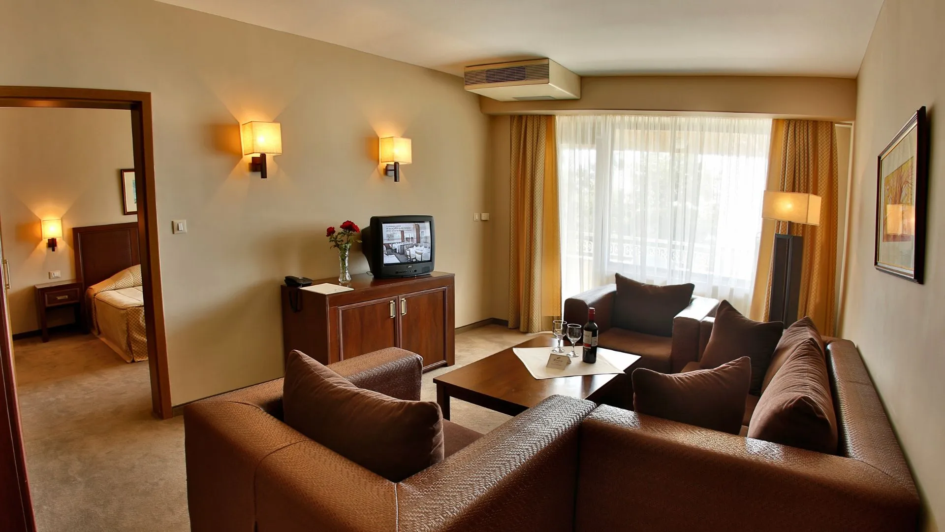 lotos-one-bedroom-suite (3)