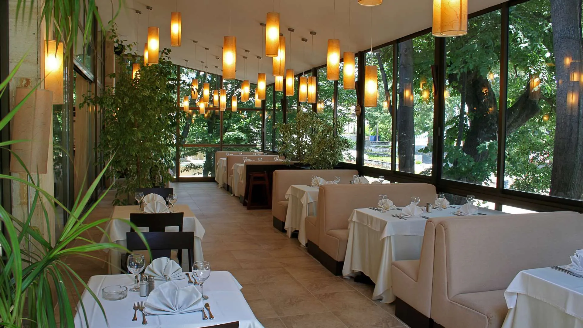 lotos-buffet-restaurant13