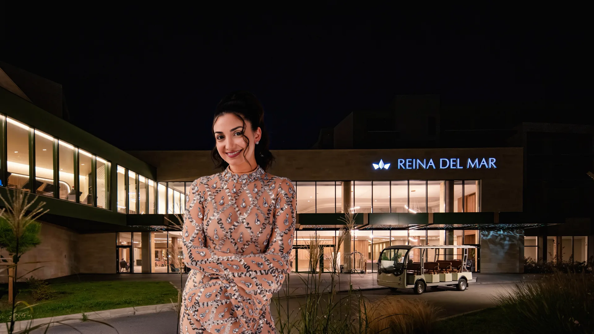Special offer with Christiana Louizou live performance at HVD Reina Del Mar Hotel Obzor